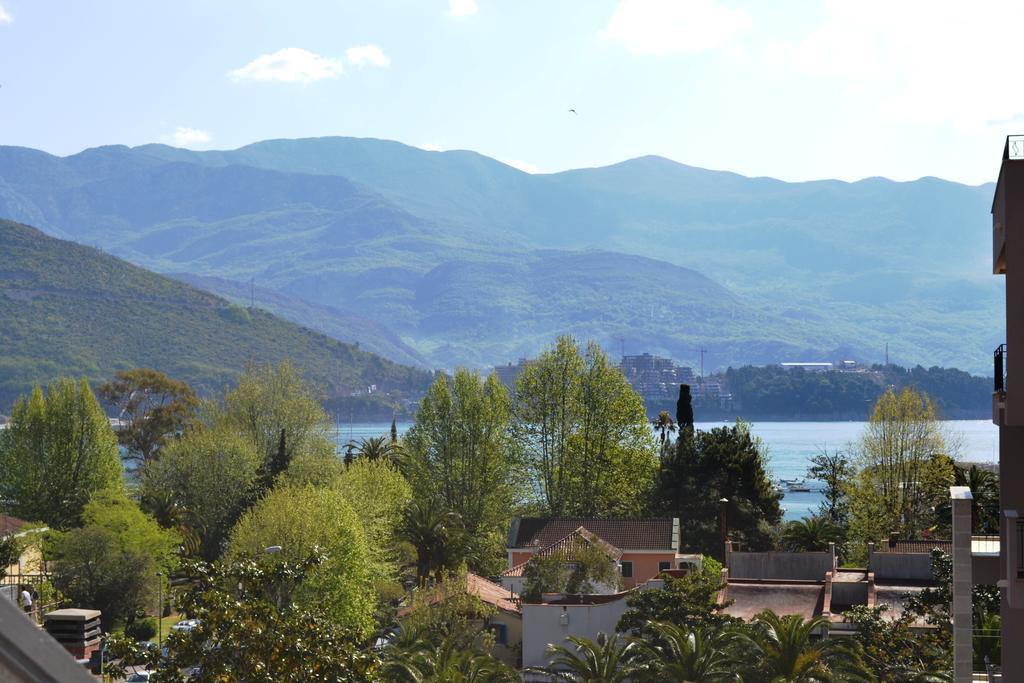 Apartments Luka Budva Rom bilde