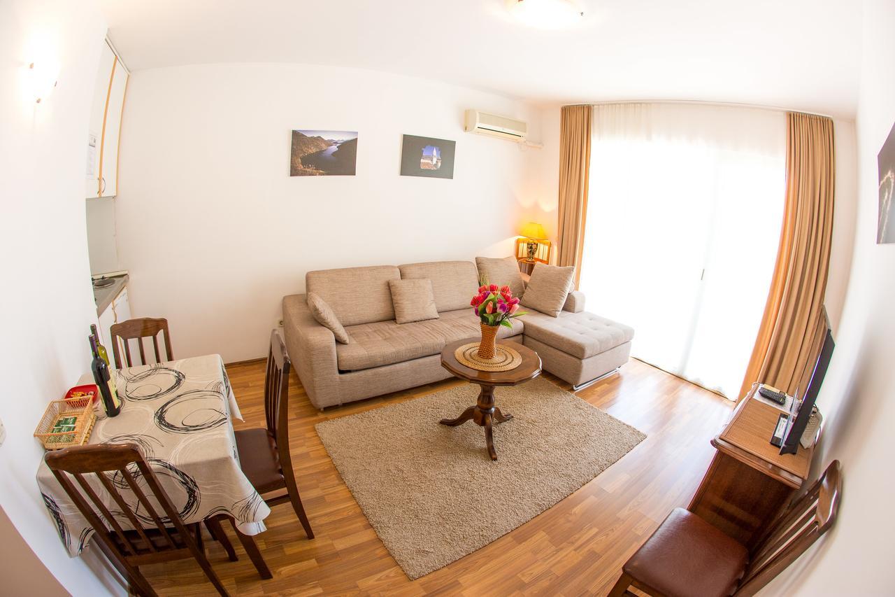 Apartments Luka Budva Eksteriør bilde
